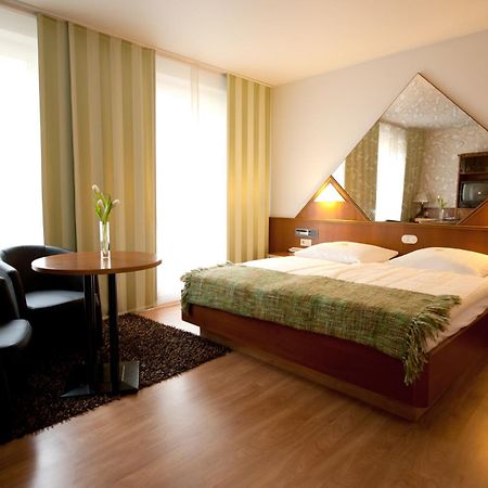 Classic Hotel Kaarst Zewnętrze zdjęcie