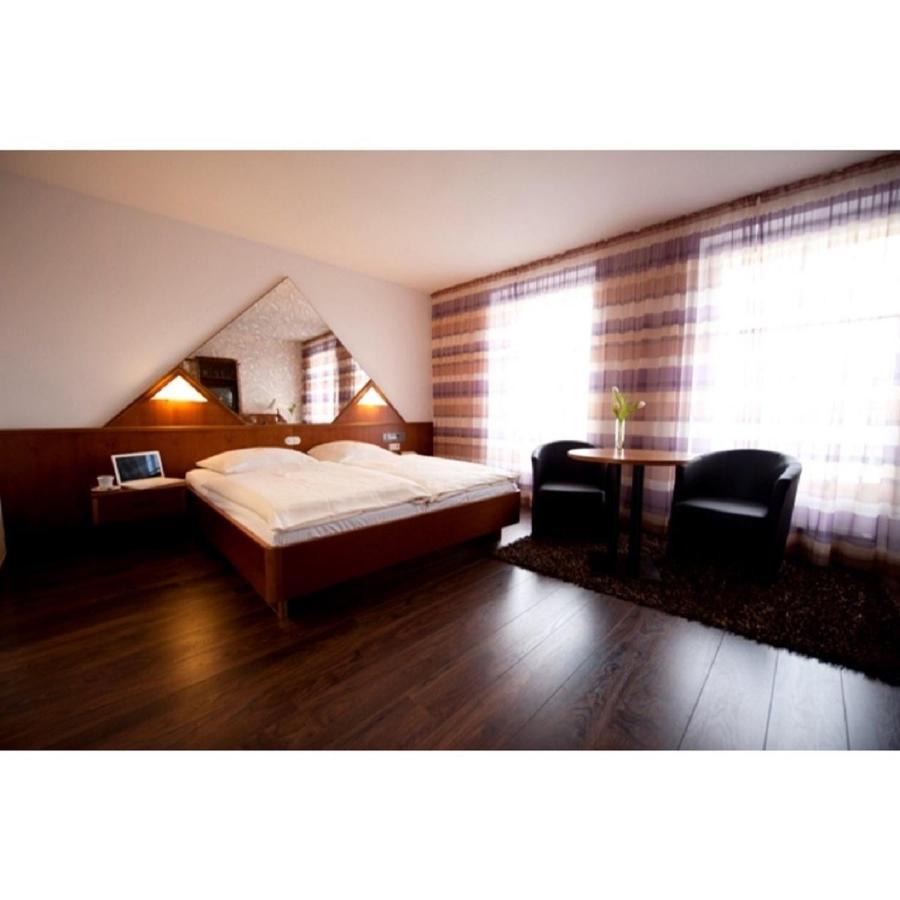 Classic Hotel Kaarst Zewnętrze zdjęcie
